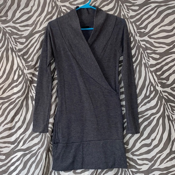 Grey Low Cut Mini Sweater Dress - Picture 1 of 3